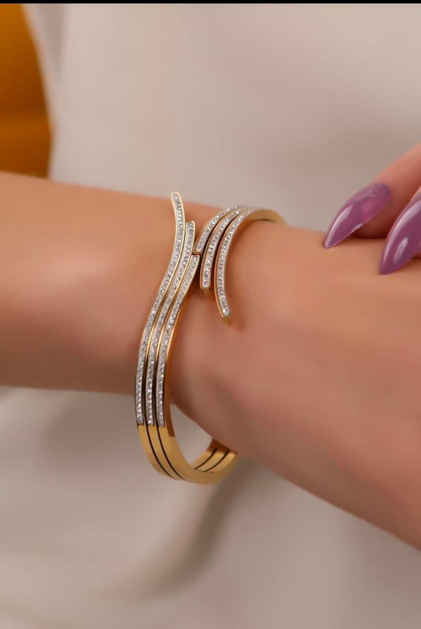 American Diamond Kada